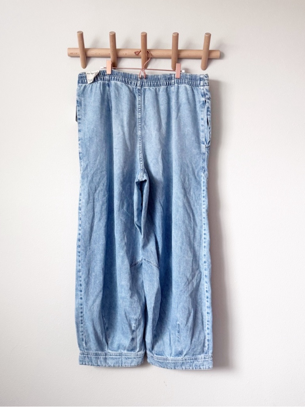 Free People Oslo Light Blue Wide-Leg High-Waist Jogger Jeans - Picture 5 of 14